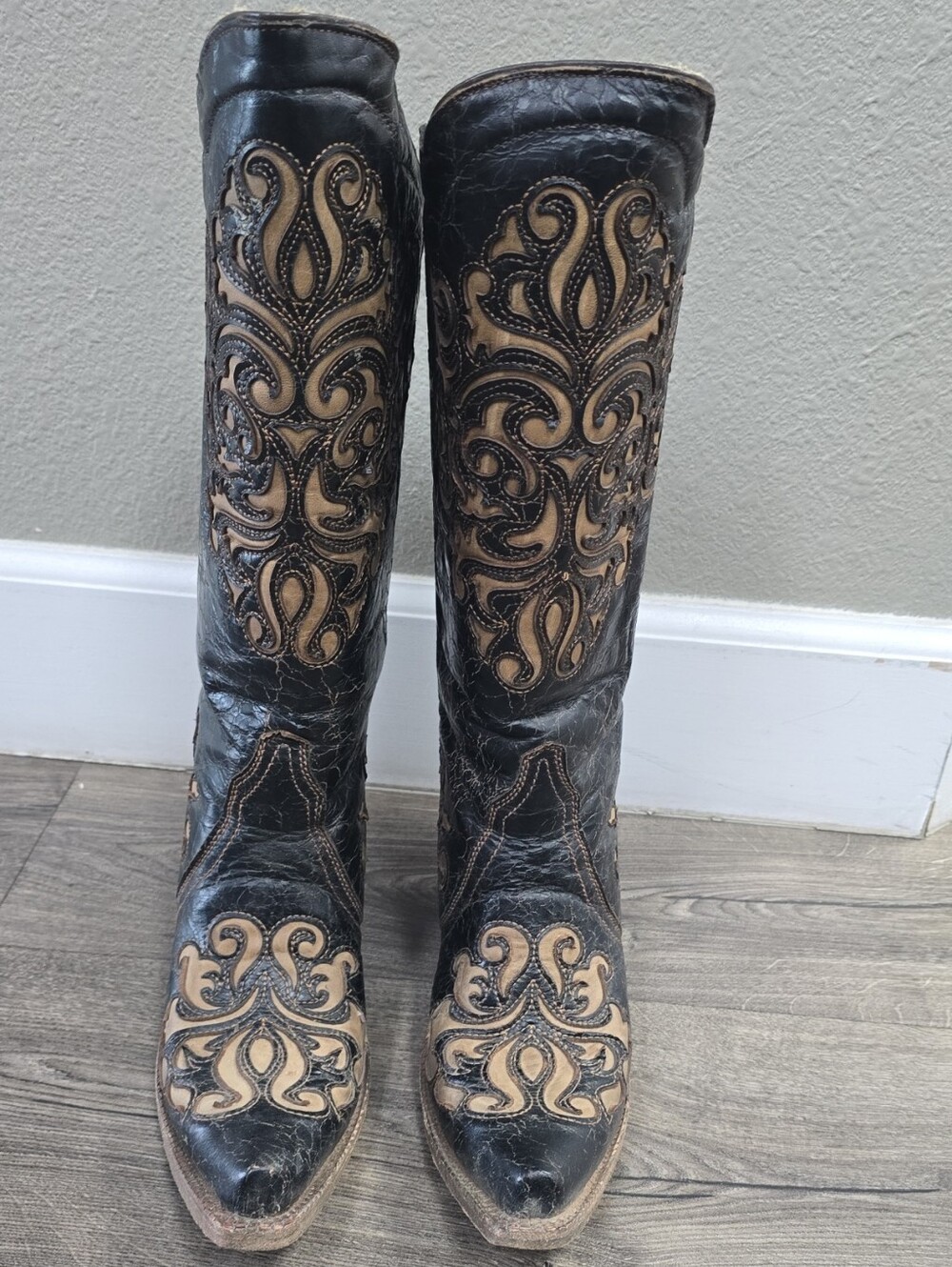 Women's Black and Tan Embroidered Western Boots